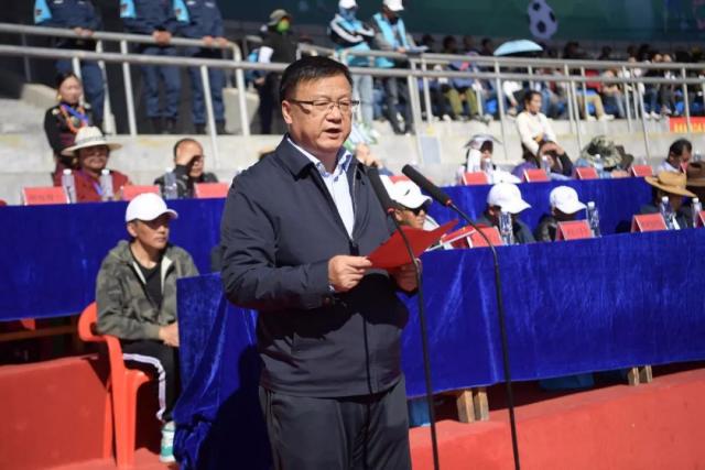 76人休赛期欢乐不断，布朗成功减重并提议夺冠庆祝项目惹恼詹姆斯